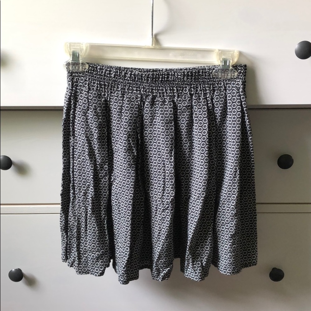 Flower pattern skirt